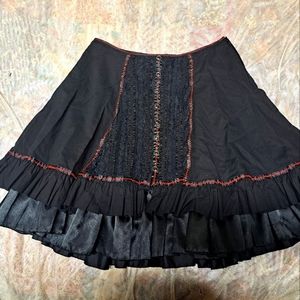 Lip Service gothic mini